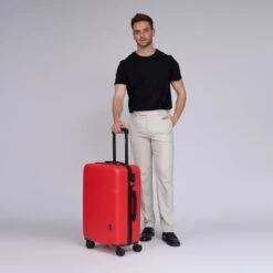 Essentials 09 THE MEDIUM 4 Roulettes Trolley 67 Cm -Sacs École Pas Cher Magasin 33585d9ddbe6bae3cb3940502b348775 2