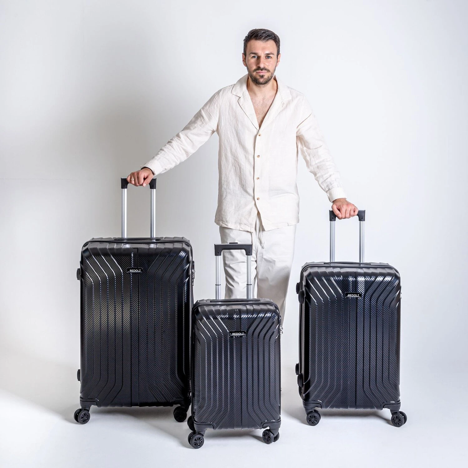 Essentials 02 Set De Valises à 4 Roulettes 3pcs. 3 Essentials 02 Set De Valises à 4 Roulettes 3pcs. – Image 3